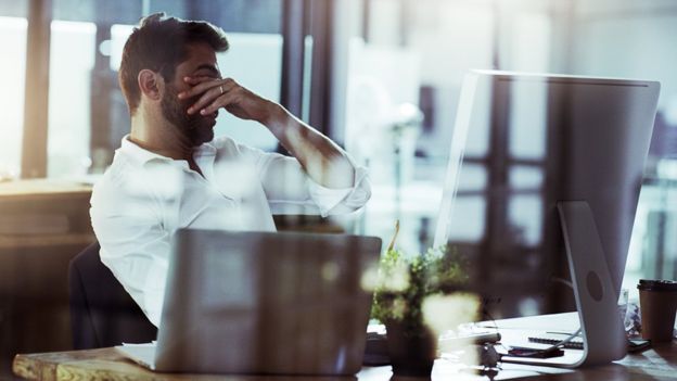 Síndrome burnout: cómo saber si el trabajo está a punto de dejarte «fundido»